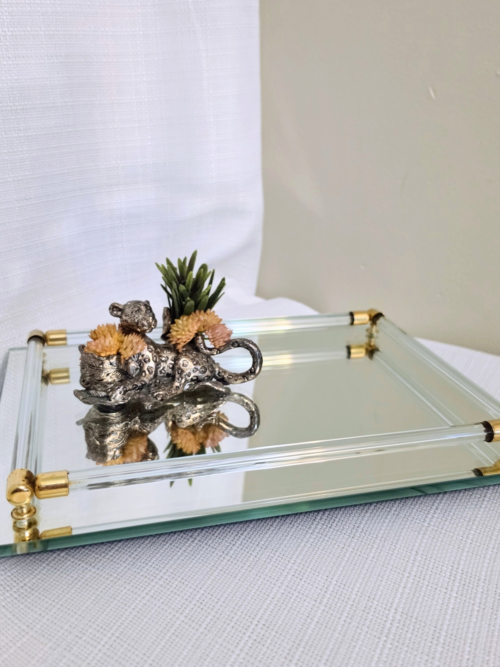 Vtg Mirrored Vanity Perfume Tray Acrylic Brass Rails 8x11 In Bathroom Dresser